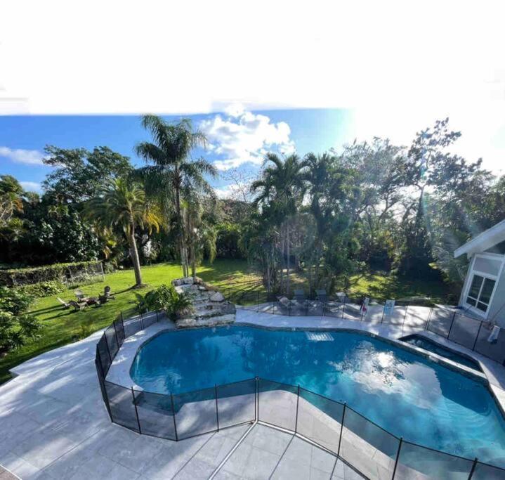 포트 로더데일 Rare Hidden Getaway Heated Pool 1.5 Acres! Sleeps 16 빌라 외부 사진